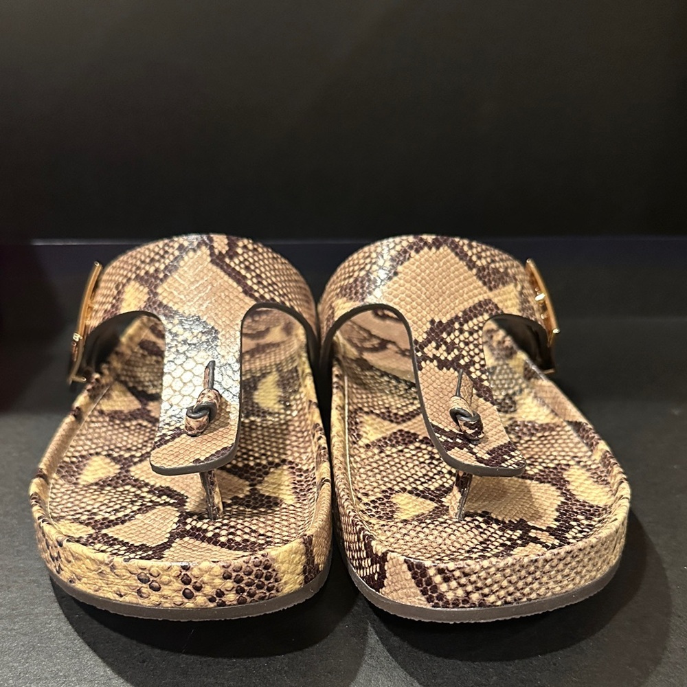 NWT Tory Burch Mellow Thong Sandal
